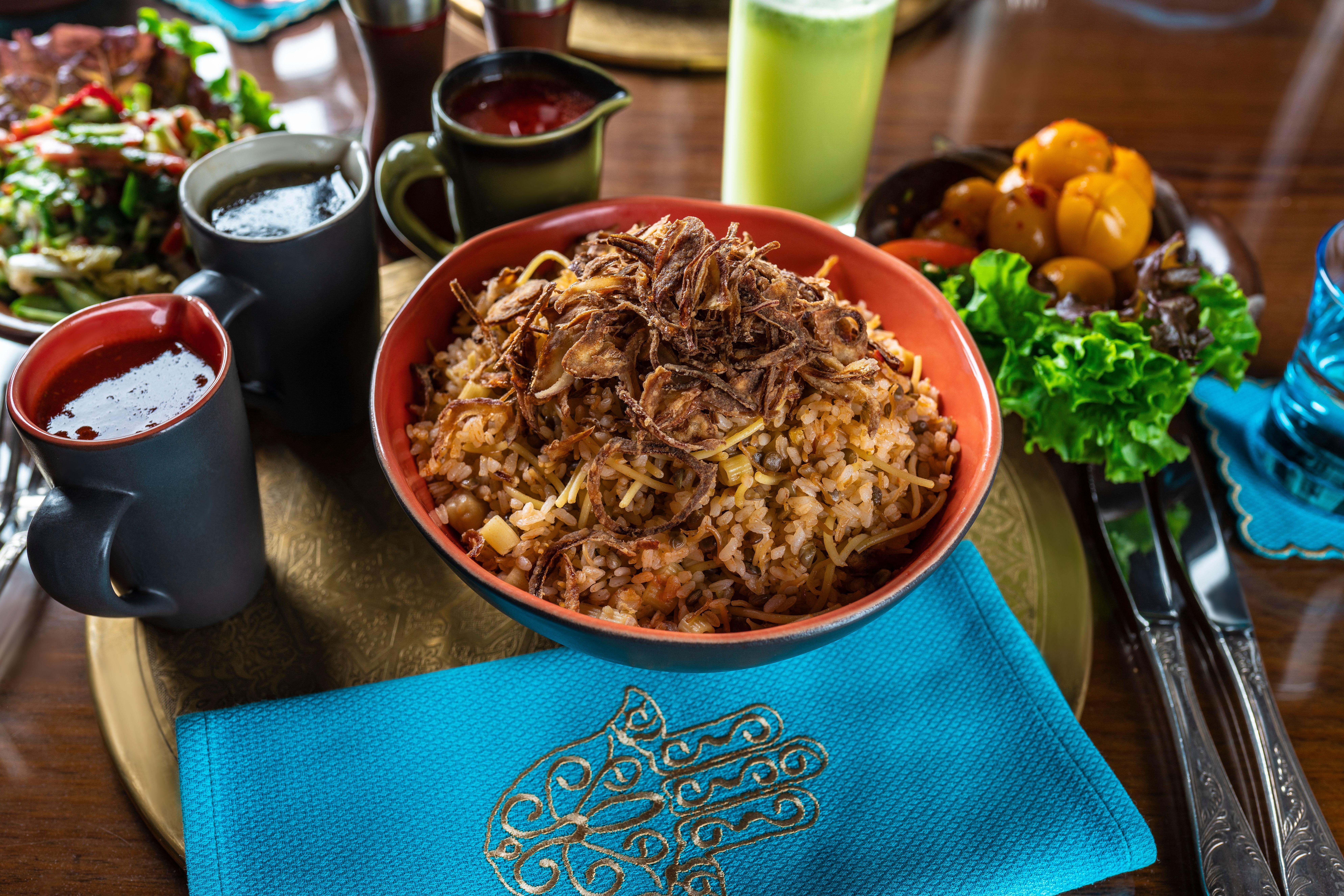Intercontinental Cairo Citystars By Ihg Esterno foto A bowl of shawarma